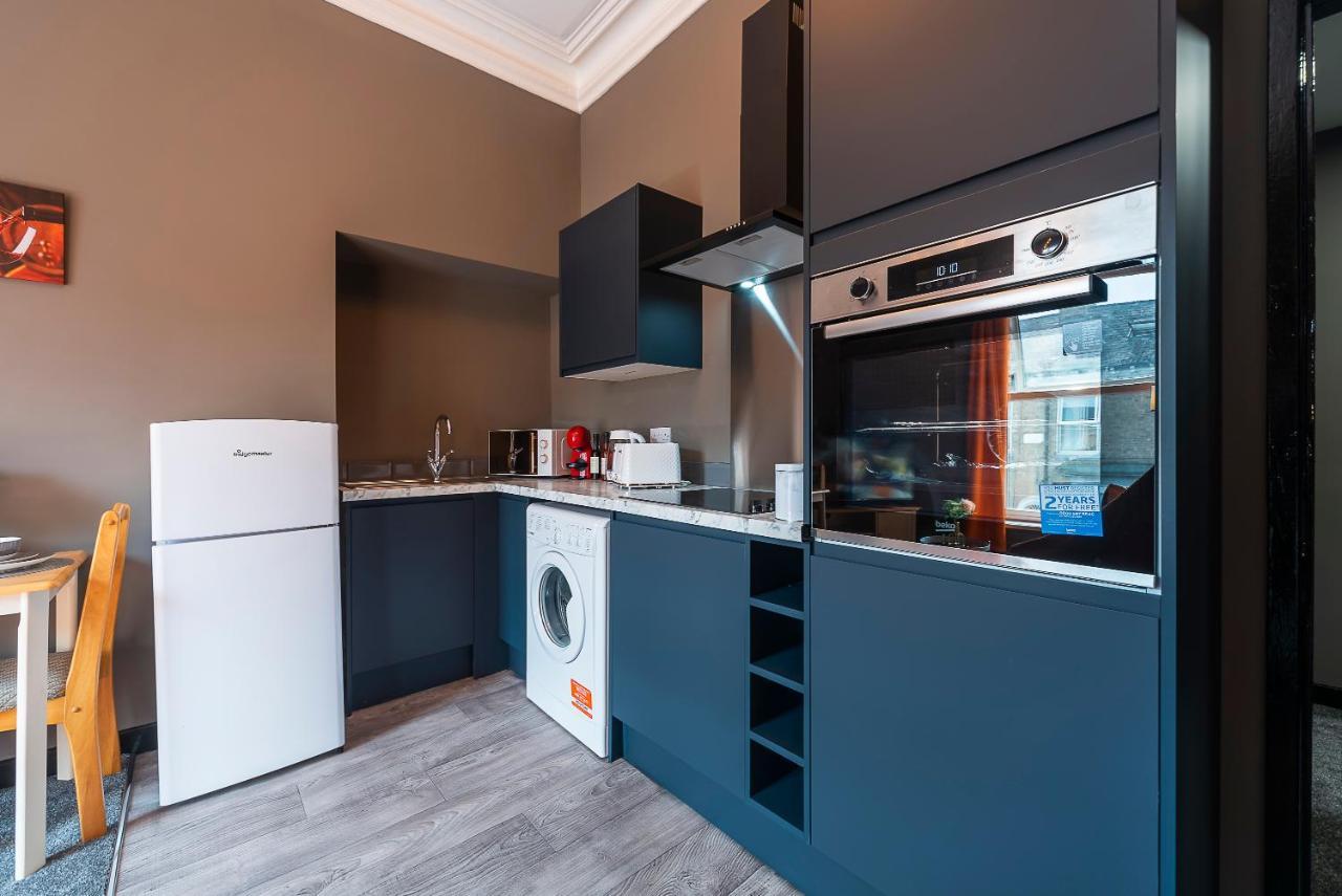 Art-Filled Bohemian 1 Bedroom Apt 2 Beds Colourful Praise Inn Apartment Kingston upon Hull Buitenkant foto
